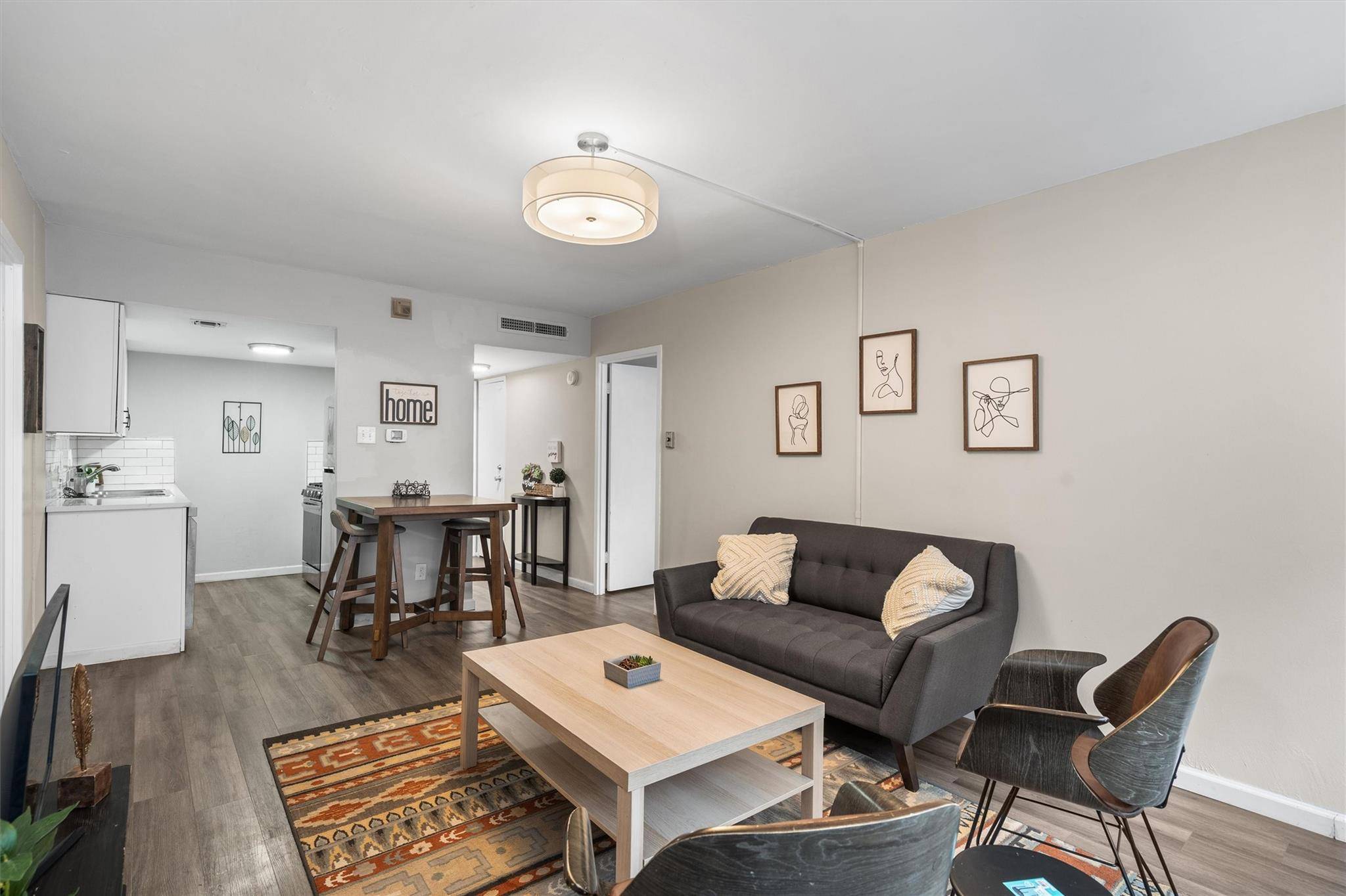 1800 Lavaca ST #307, Austin, TX 78701