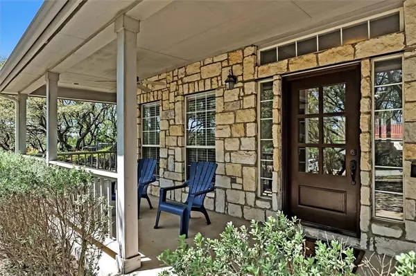 223 Greenridge LN, Dripping Springs, TX 78620