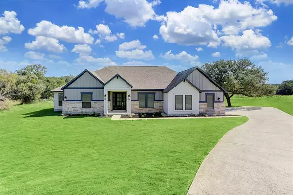 104 Rolling Hills CT, Spicewood, TX 78669