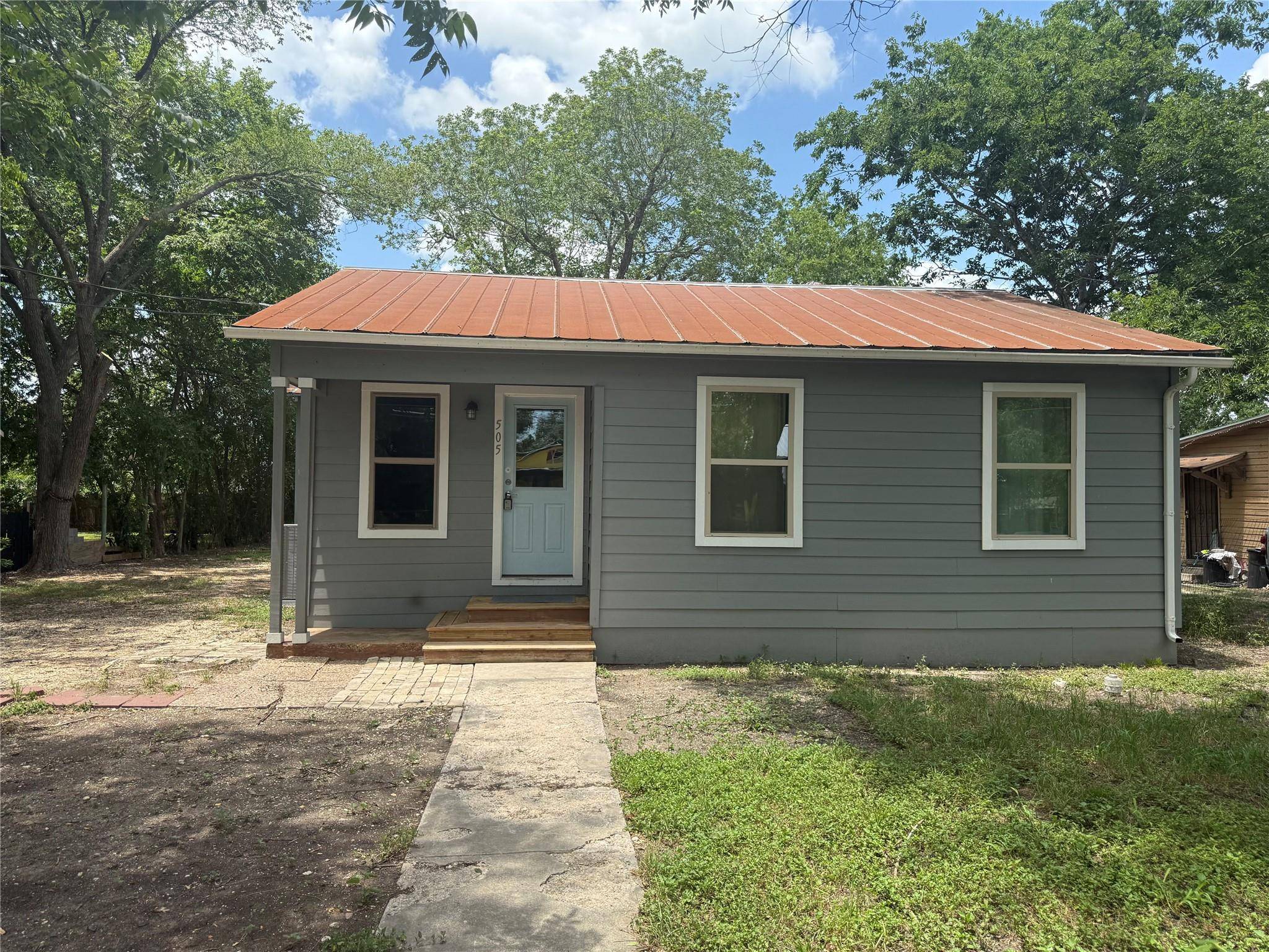 505 Ruddy ST, Lockhart, TX 78644