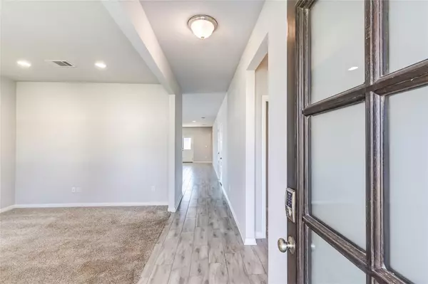 Leander, TX 78641,2533 Pecan Island DR