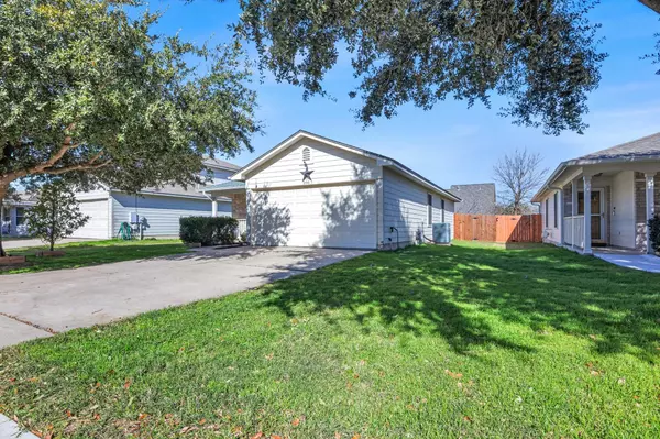 206 Millook HVN,  Hutto,  TX 78634