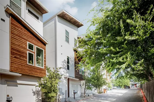 3007 E 12th ST #4, Austin, TX 78702