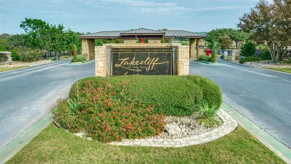 Spicewood, TX 78669,2711 Cliff PT