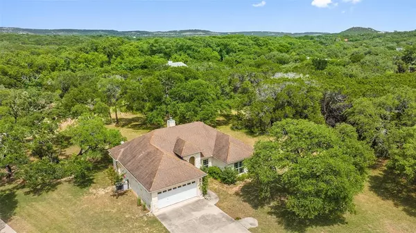 674 Cypress Creek LN, Wimberley, TX 78676