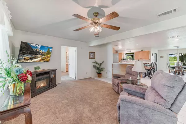 Liberty Hill, TX 78642,401 E Westfall TRL