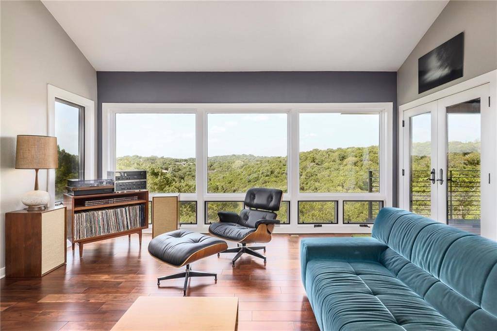 913 REDBUD TRL,  West Lake Hills,  TX 78746