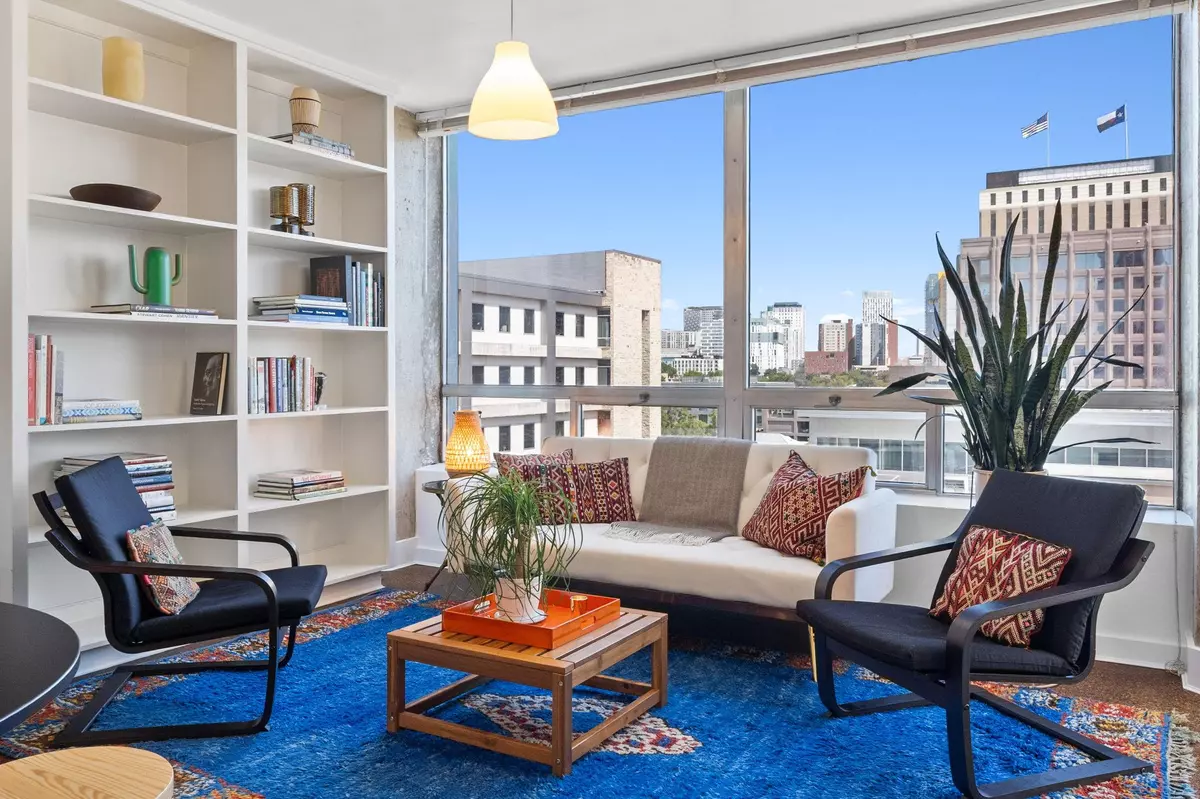 Austin, TX 78701,1212 Guadalupe ST #704