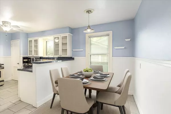 Austin, TX 78722,3710 Hollywood Ave