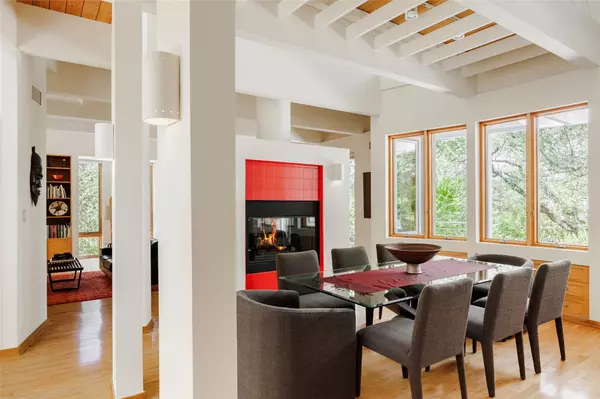 Austin, TX 78731,5003 Lucas LN