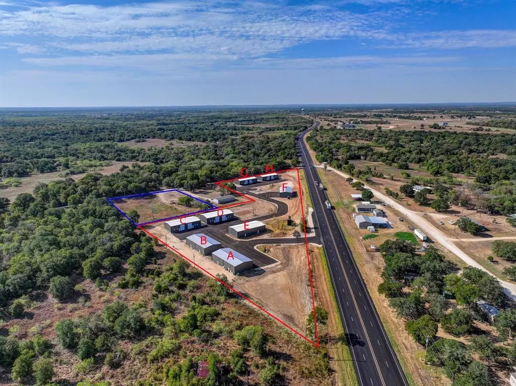 Luling, TX 78648,12500 S US Hwy 183 #C