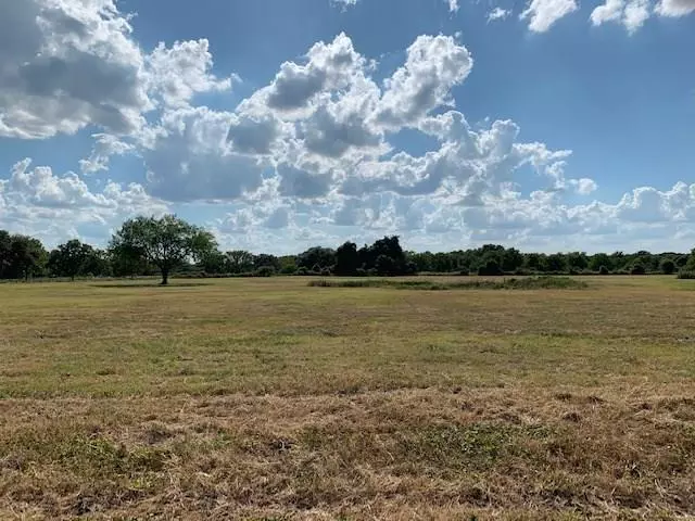 Smithville, TX 78957,000 - Lot 15B Kellar RD