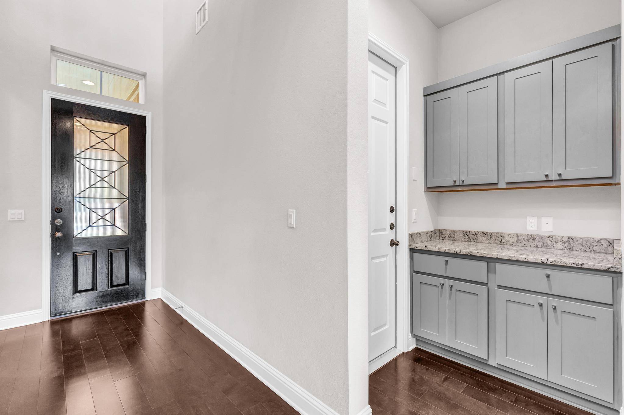 Austin, TX 78739,6716 Vitruvius DR