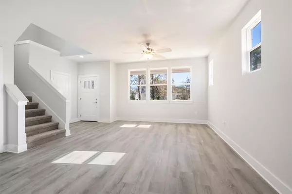 Smithville, TX 78957,107 Wilkes ST