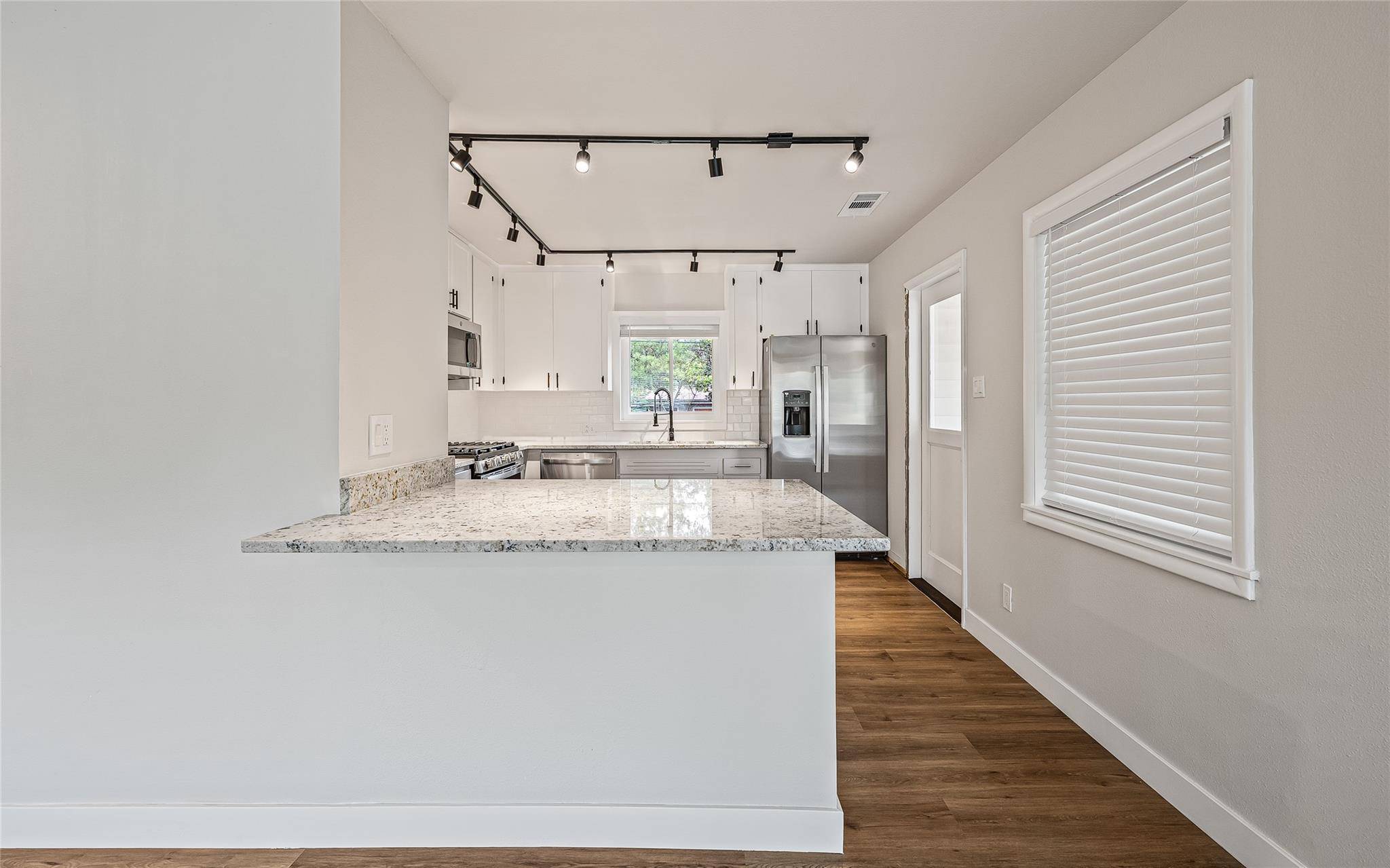 1309 Suffolk DR, Austin, TX 78723