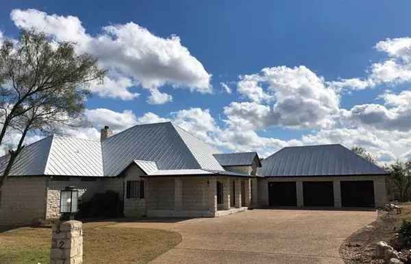 327 Hideaway, Horseshoe Bay, TX 78657