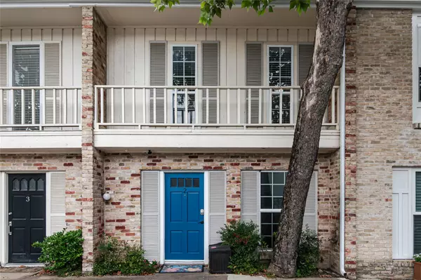 2300 Hancock DR #2, Austin, TX 78756