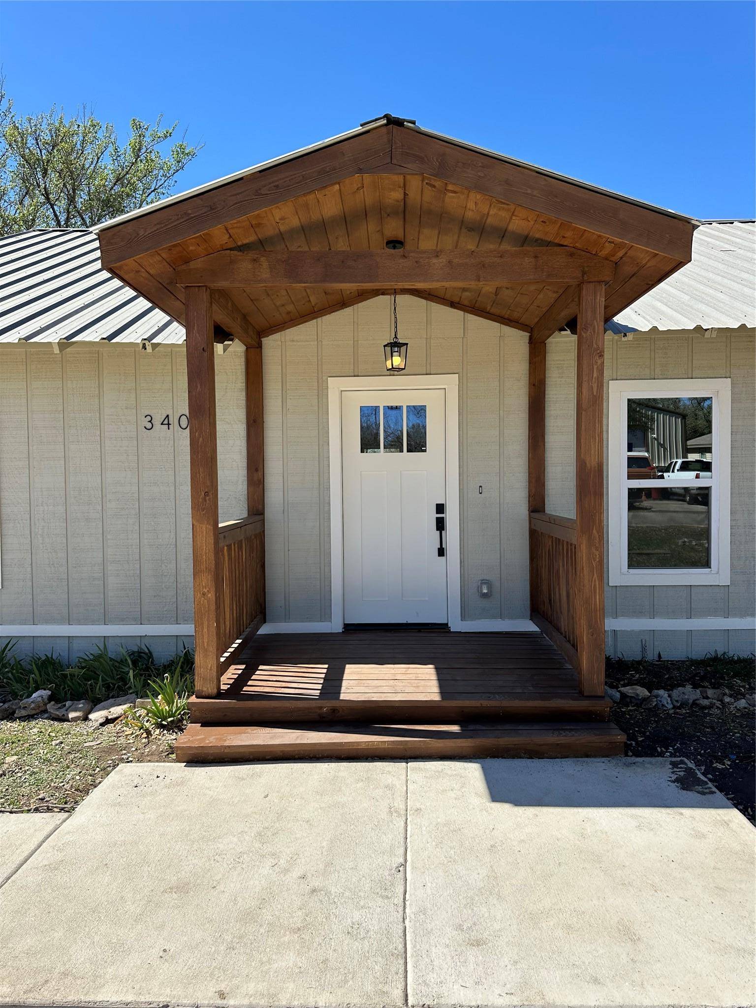 340 S Grange ST, Bertram, TX 78605