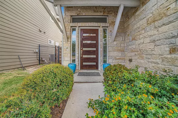 Austin, TX 78741,7104 Kane ST #49