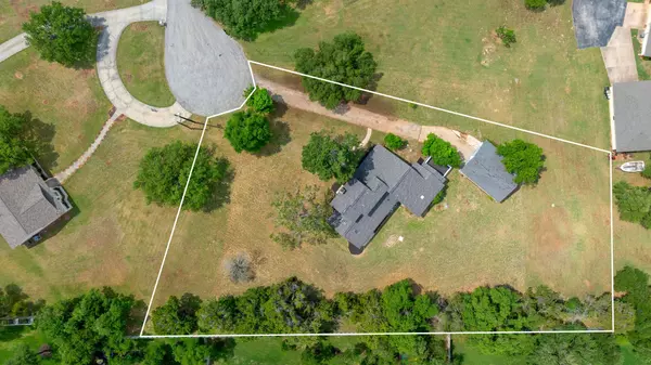 Georgetown, TX 78628,300 Fawn LN