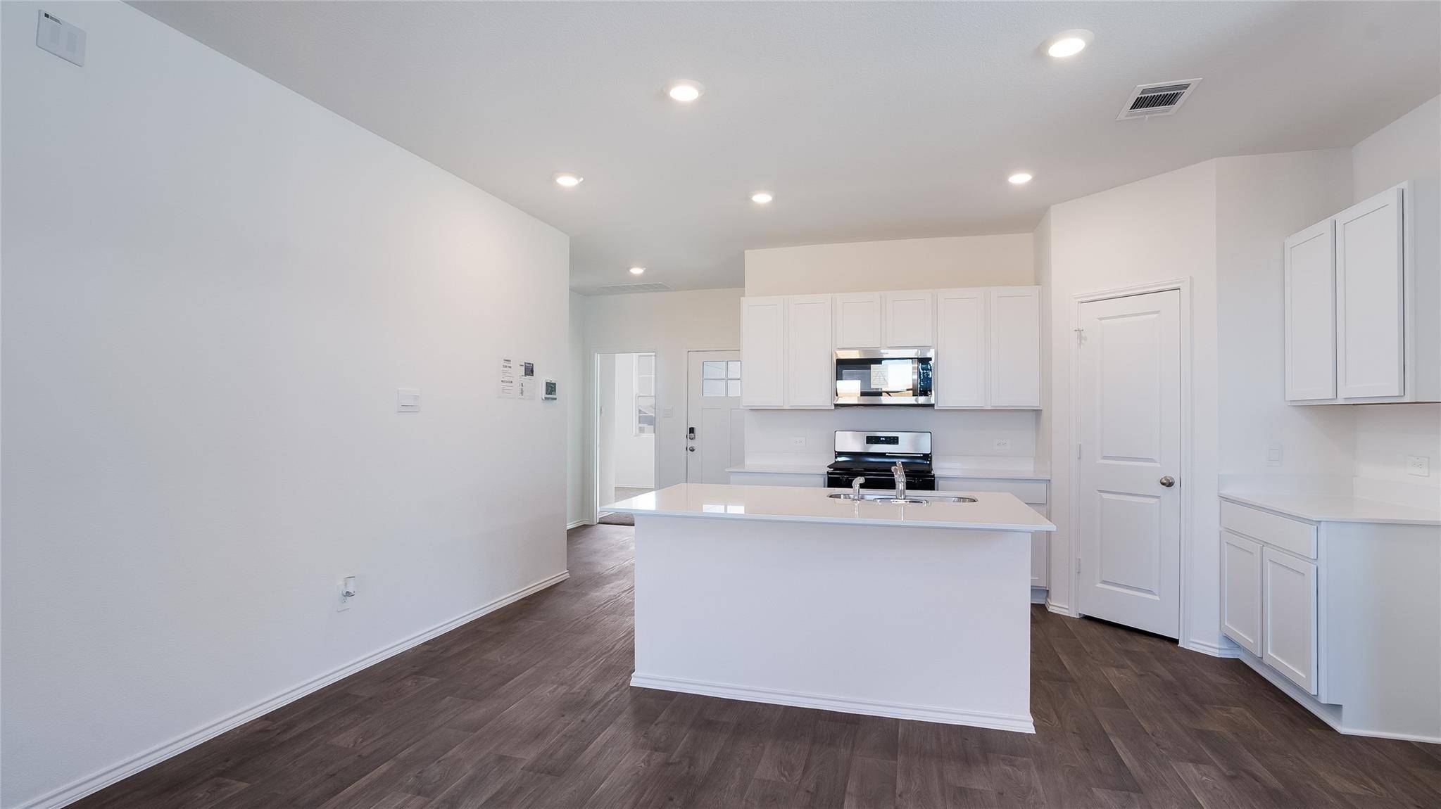 Uhland, TX 78640,295 Celosia LOOP