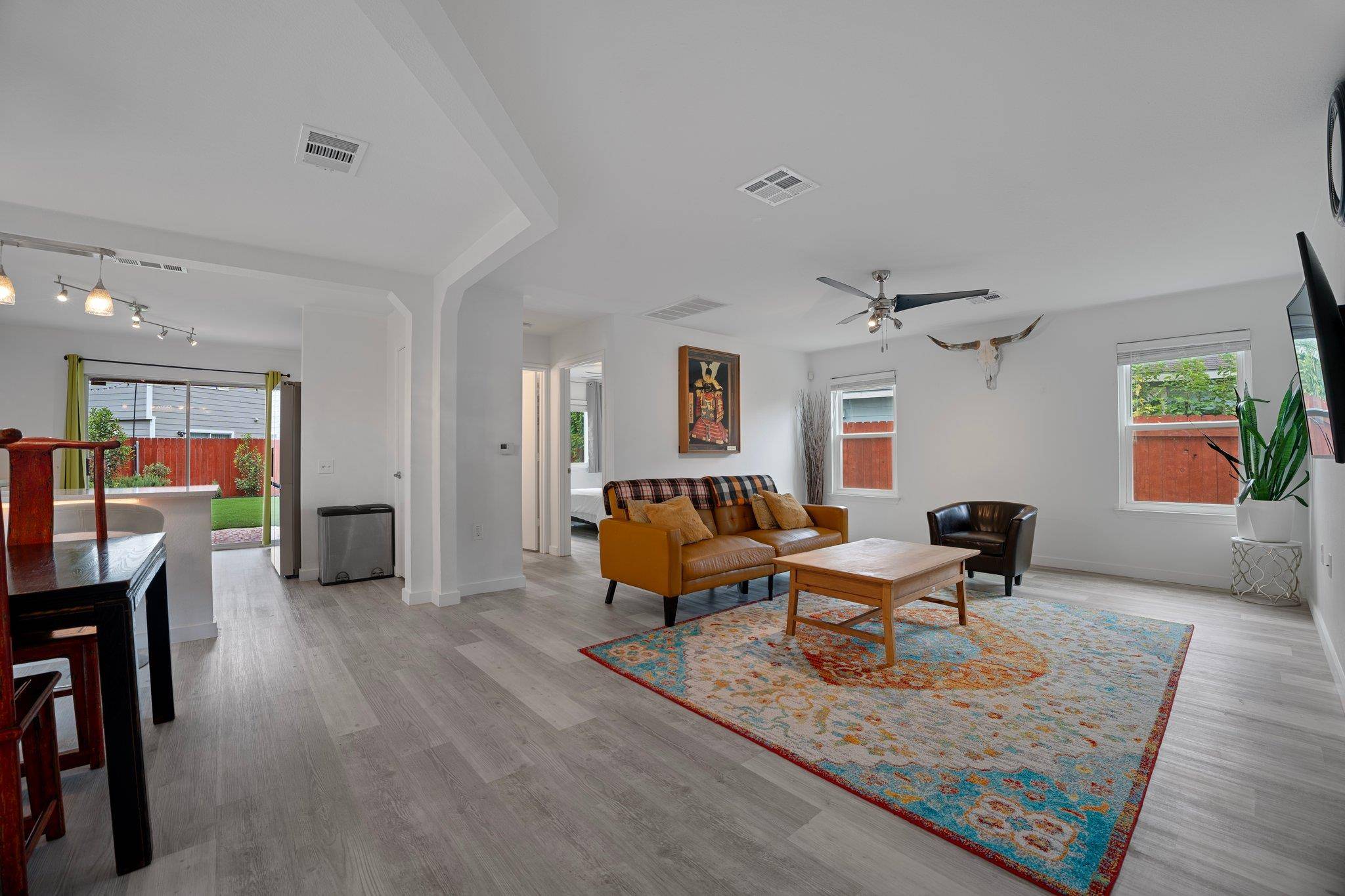 Austin, TX 78741,7625 Cayenne LN