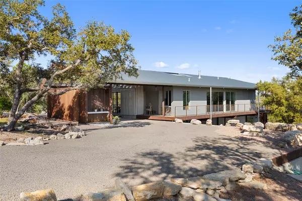 Burnet, TX 78611,2037 Wolf Creek Ranch RD