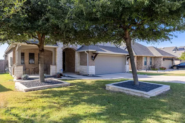 Hutto, TX 78634,321 Lightcliff ST