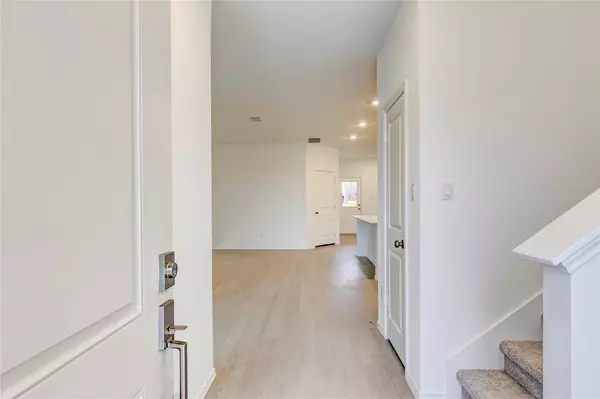 Pflugerville, TX 78660,18010 Cedar Waxwing WAY #13