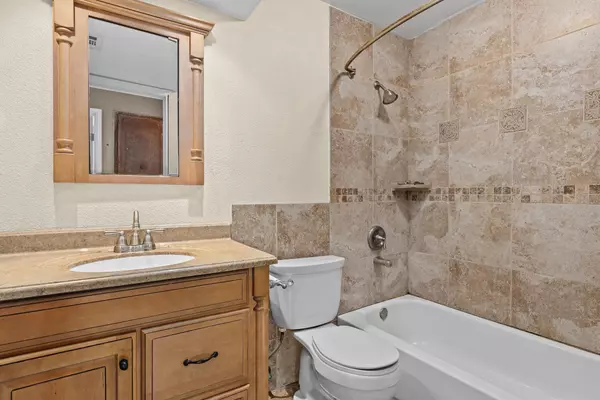 Round Rock, TX 78664,1703 Greyson DR