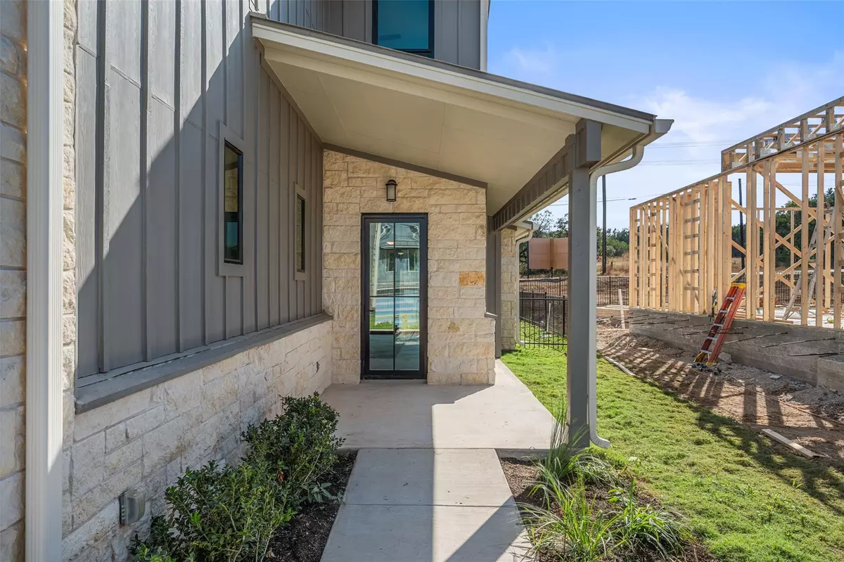 Spicewood, TX 78669,711 N Paleface Ranch RD #3