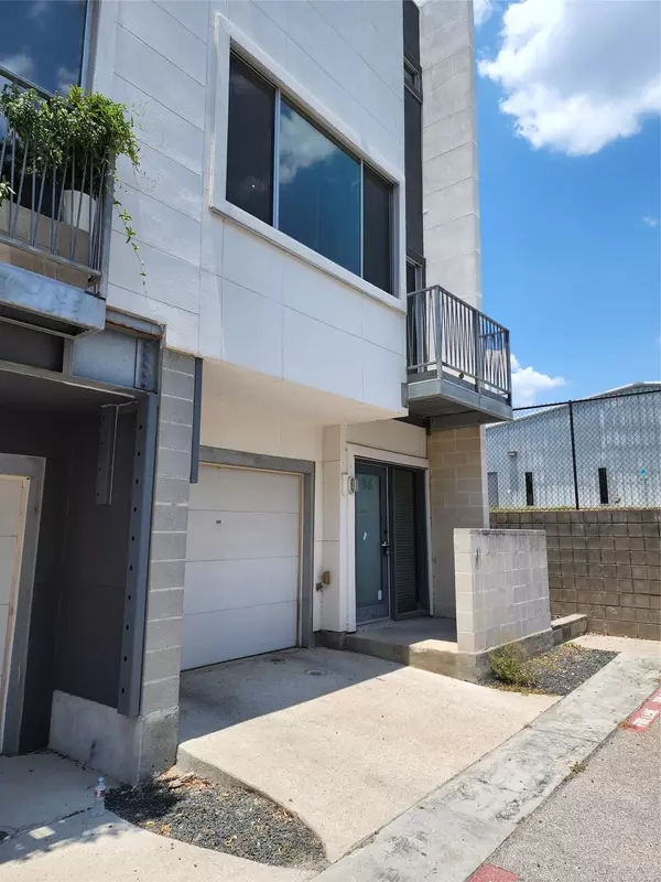 4801 S Congress Ave #B6, Austin, TX 78745