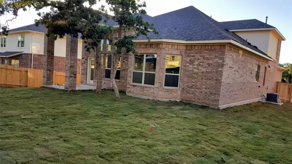 4512 Casa Robles DR, Leander, TX 78641
