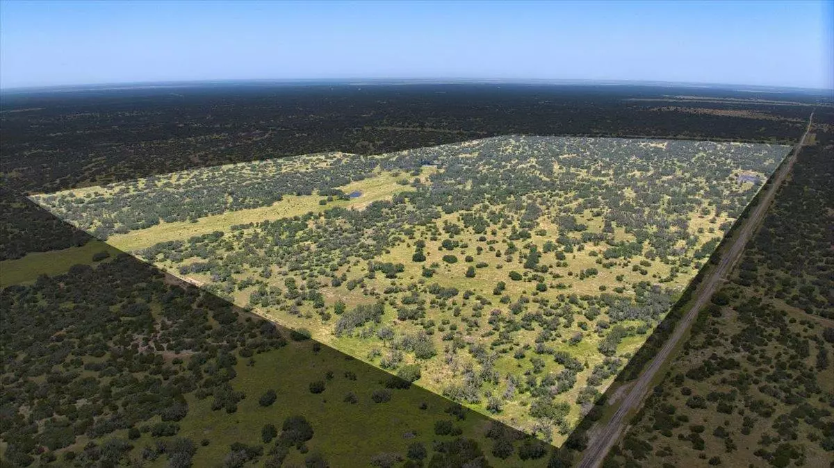 Brady, TX 76825,445 PR 587 PR