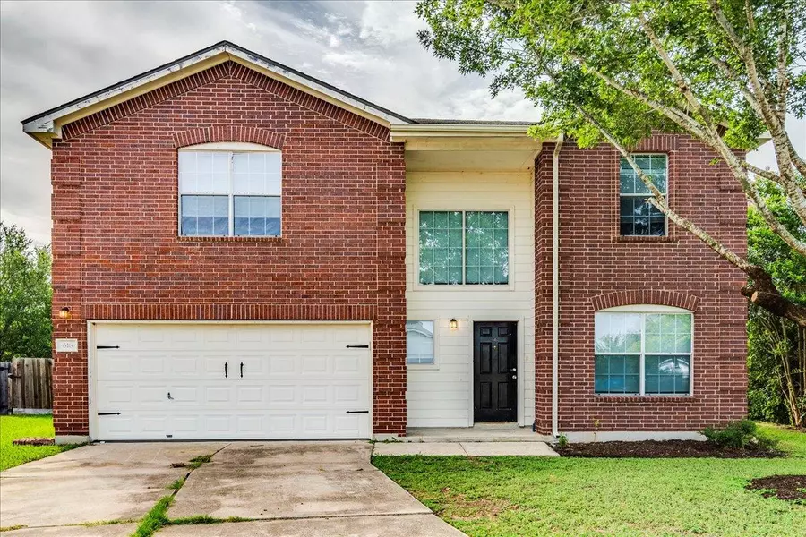 618 Lavaca LOOP, Elgin, TX 78621