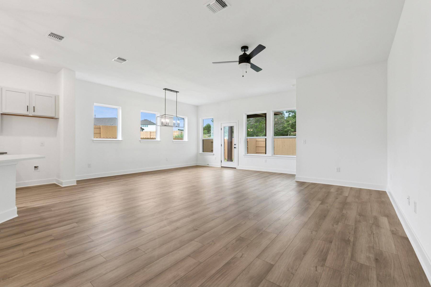 Bastrop, TX 78602,143 Pinyon Pine DR