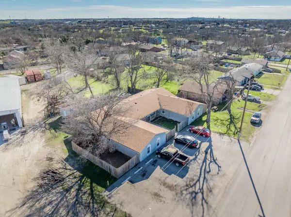 Taylor, TX 76574,410 Old Thorndale RD