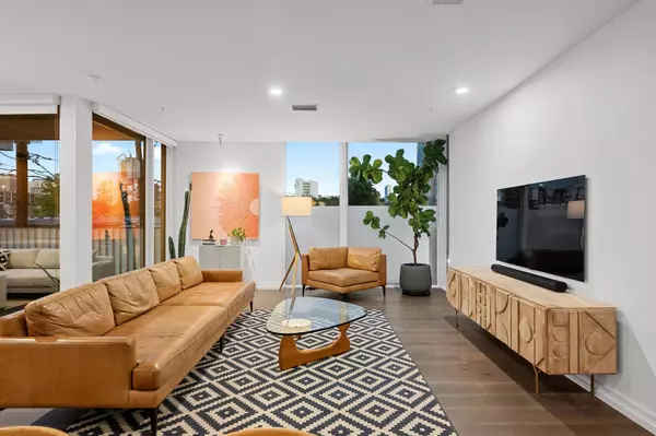 Austin, TX 78703,1010 W 10th ST #102