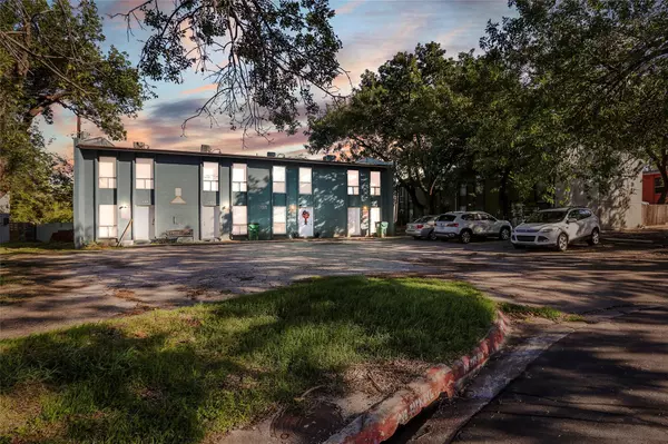 3814 Southway DR,  Austin,  TX 78704