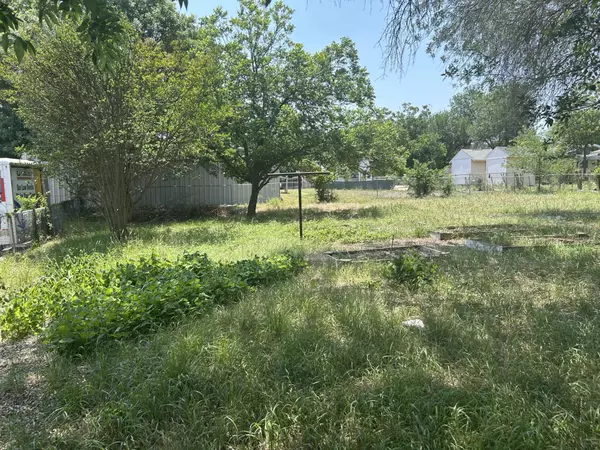 New Braunfels, TX 78130,1350 Huisache Ave