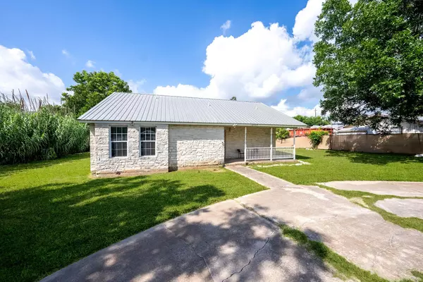 Pflugerville, TX 78728,1717 NW Fleischer DR NW
