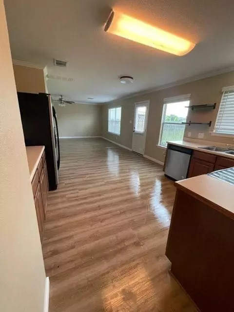 Hutto, TX 78634,128 Phillips ST