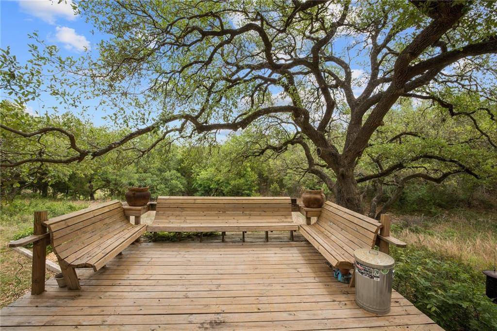 106 D B Wood RD,  Georgetown,  TX 78628
