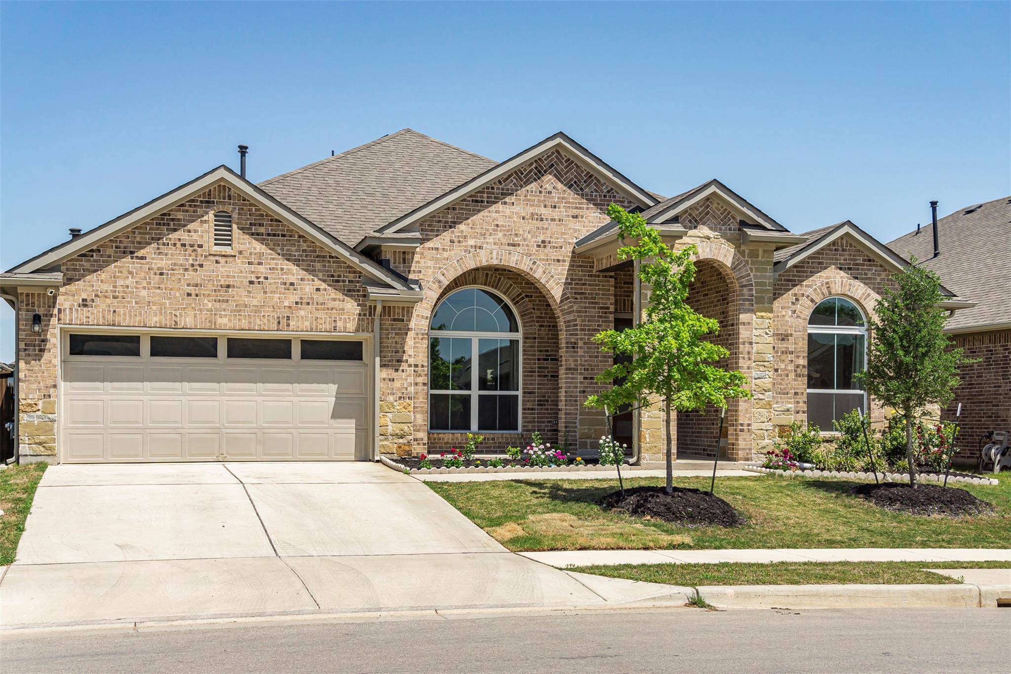 Leander, TX 78641,2016 Gold Dust TRL