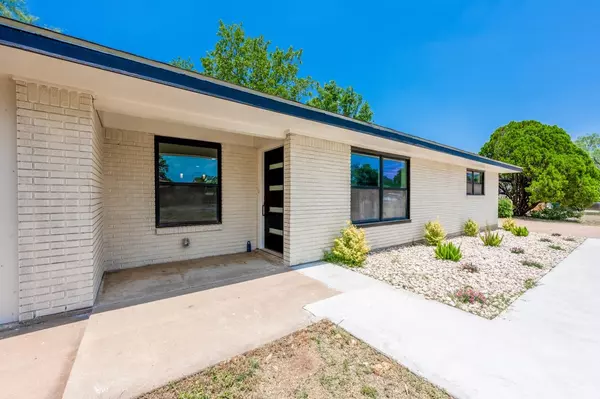 Highland Haven, TX 78654,106 Heron
