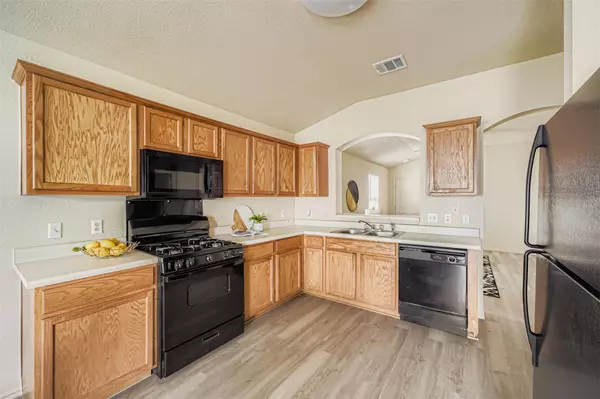 Pflugerville, TX 78660,15312 Lady Elizabeth LN