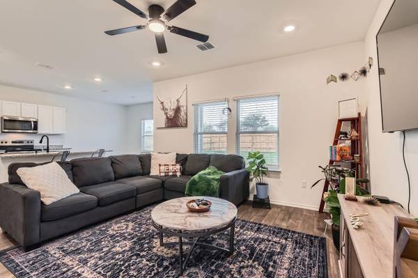 18517-A Cremello DR, Manor, TX 78653