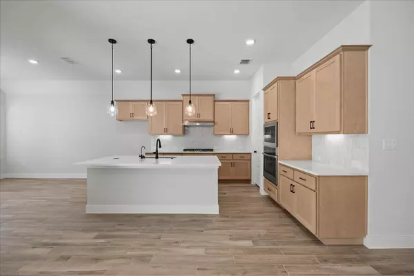 Kyle, TX 78640,123 Seaside Sparrow WAY