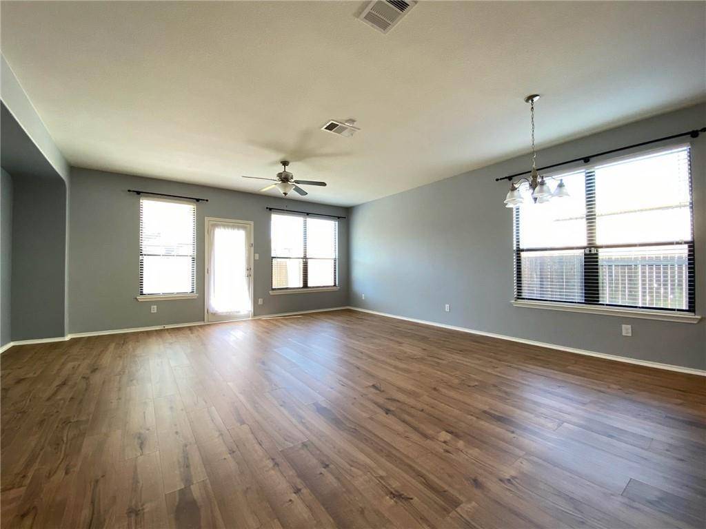 Round Rock, TX 78665,1028 Regency LN