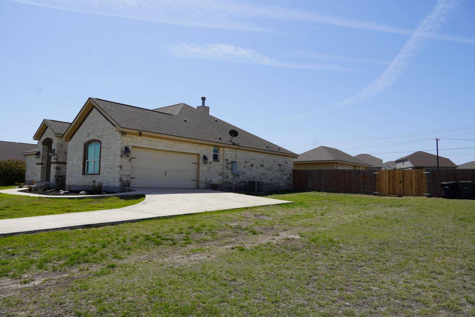 Jarrell, TX 76537,141 Oak Stone DR